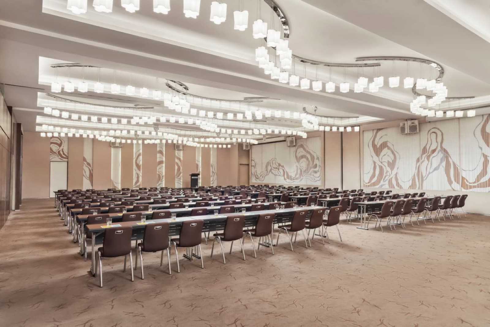 Le Méridien Saigon Ballroom set in classroom-style seating